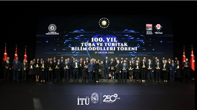 Our Faculty Members were at the 100th Anniversary TÜBİTAK and TÜBA Science Awards Ceremony Görseli
