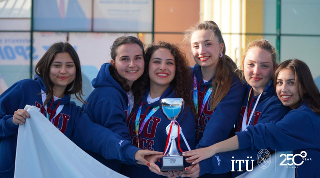 ITU Women’s Tennis Team at EUSA 2023 Barcelona Görseli